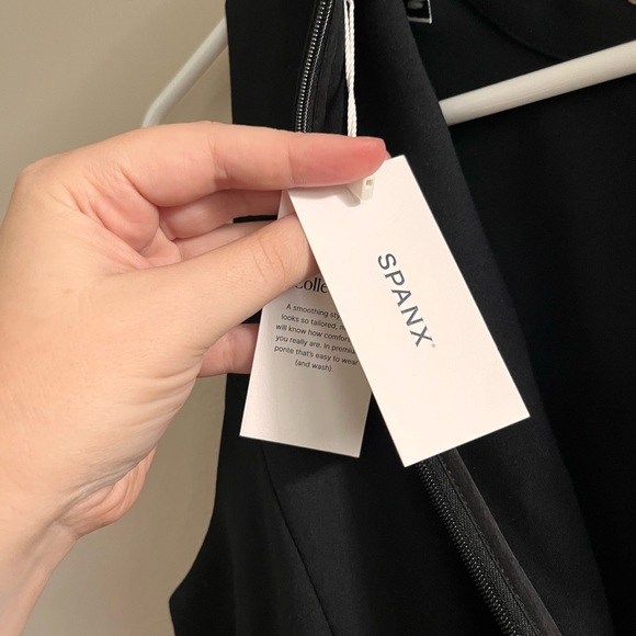 SPANX Belted Sleeveless Ponte Cargo Dress Black Medium NWT - Picture 9 of 11